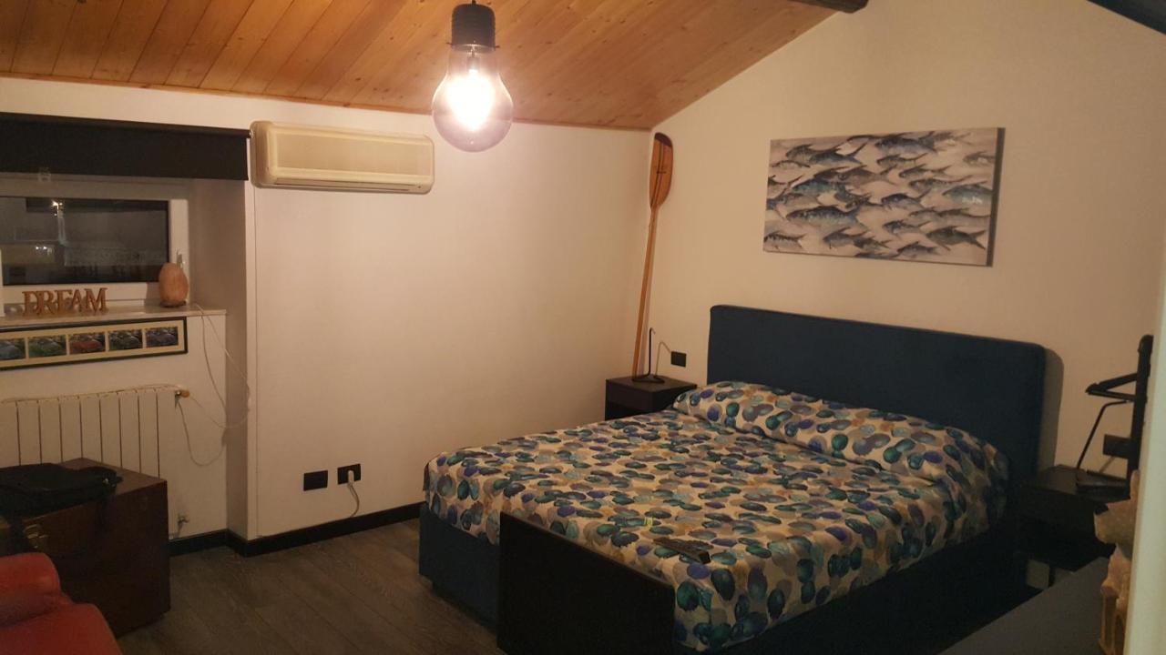 Casa Di Gilda E Joey Apartment Чивитавекия Екстериор снимка