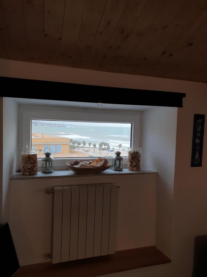 Casa Di Gilda E Joey Apartment Чивитавекия Екстериор снимка